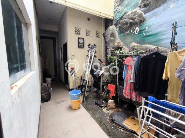 For Sale! Luxury House LT 318m2 Desain Modern di Rungkut Industri For Sale! Luxury House LT 318m2 Desain Modern di Rungkut Industri