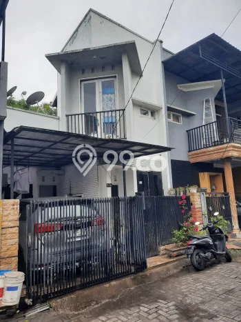 Dijual Rumah 3 Kamar Lokasi Strategis Nyaman dan Strategis di Wiyung Dijual Rumah 3 Kamar Lokasi Strategis Nyaman dan Strategis di Wiyung