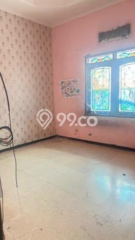 Jual Rumah Bagus Siap Huni LB 102m2 di Rungkut, Surabaya Jual Rumah Bagus Siap Huni LB 102m2 di Rungkut, Surabaya