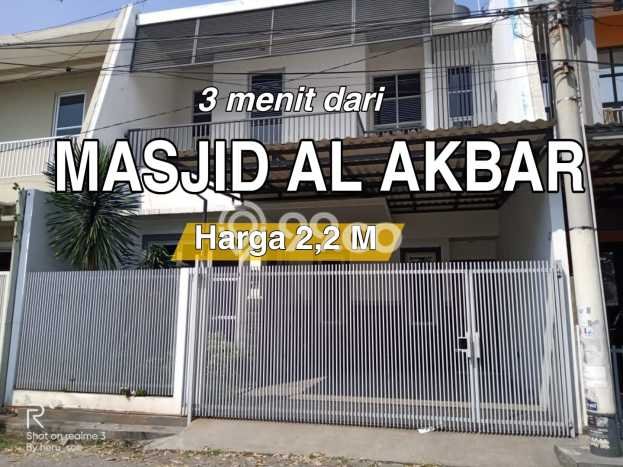 Dijual Hunian Rumah Terawat 5 Kamar di Surabaya Kota, Surabaya Dijual Hunian Rumah Terawat 5 Kamar di Surabaya Kota, Surabaya