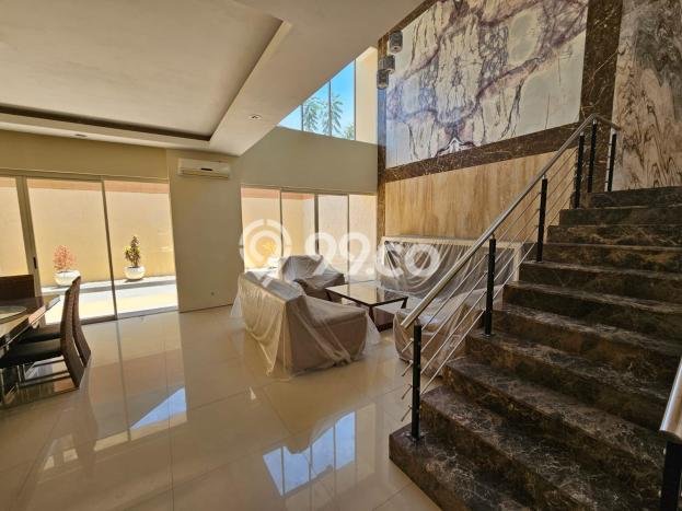 Dijual Rumah Elit Exclusive di Wiyung, Surabaya Dijual Rumah Elit Exclusive di Wiyung, Surabaya