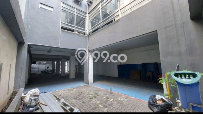 Ruko Bagus Dijual LB 1000m2 Lokasi Strategis Surabaya Area Cocok untuk Bisnis Ruko Bagus Dijual LB 1000m2 Lokasi Strategis Surabaya Area Cocok untuk Bisnis