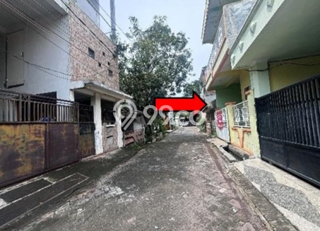 Jual Rumah Favorit Siap Huni LB 180m2 di Sukolilo, Surabaya Jual Rumah Favorit Siap Huni LB 180m2 di Sukolilo, Surabaya