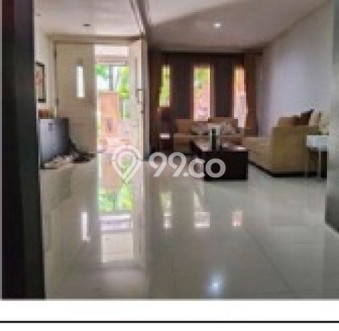 Dijual Rumah Premium dengan Fasilitas Sekitar Lengkap di Wiyung, Surabaya Dijual Rumah Premium dengan Fasilitas Sekitar Lengkap di Wiyung, Surabaya