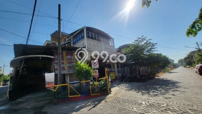 Unit Kost Dijual di Surabaya Spesifikasi 28 Kamar Tidur dan Kawasan Ramai Unit Kost Dijual di Surabaya Spesifikasi 28 Kamar Tidur dan Kawasan Ramai