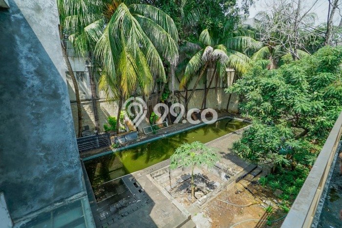 Rumah Elit LB 1374m2 Siap Huni Desain Elegan di Kemang, Jakarta Selatan Rumah Elit LB 1374m2 Siap Huni Desain Elegan di Kemang, Jakarta Selatan