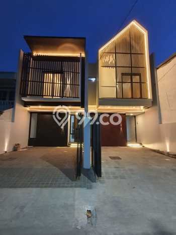 Dijual Cepat Rumah Favorit Siap Huni LB 100m2 di Rungkut, Surabaya Dijual Cepat Rumah Favorit Siap Huni LB 100m2 di Rungkut, Surabaya