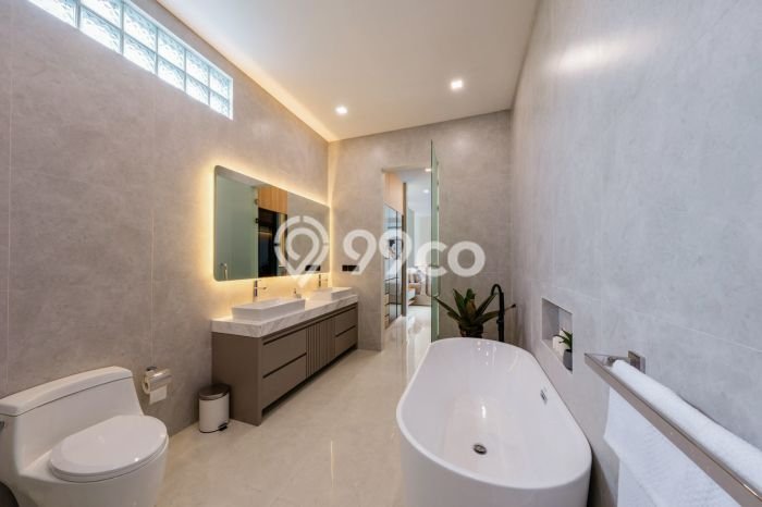 Vila Nyaman Kawasan , Ukuran 200m2m², Pemandangan Menarik sekitar Vila Nyaman Kawasan , Ukuran 200m2m², Pemandangan Menarik sekitar