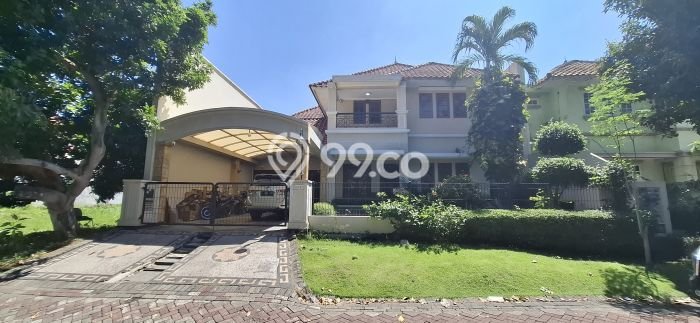 Jual Rumah Luas Elegan Dengan View Eksklusif di Pakuwon City, Surabaya Jual Rumah Luas Elegan Dengan View Eksklusif di Pakuwon City, Surabaya