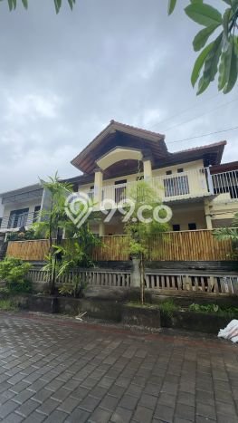 Rumah Elit Modern Tanpa Renovasi di Kerobokan Badung Rumah Elit Modern Tanpa Renovasi di Kerobokan Badung