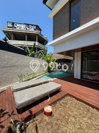 LOKASI STRATEGIS! Vila di , Dimensi 252m2m², Akses ke fasilitas umum LOKASI STRATEGIS! Vila di , Dimensi 252m2m², Akses ke fasilitas umum