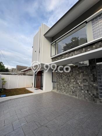 Jual Rumah Mewah Megah Dengan View Cantik di BSD, Tangerang Jual Rumah Mewah Megah Dengan View Cantik di BSD, Tangerang