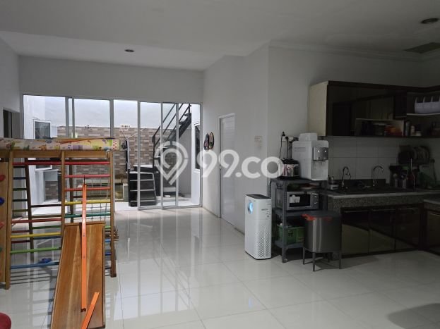 Komersial Dijual di Tangerang LT 250m2 & LB 250m2 Lokasi Terbaik! Komersial Dijual di Tangerang LT 250m2 & LB 250m2 Lokasi Terbaik!