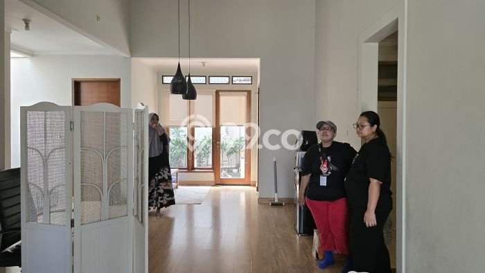 Rumah area BSD Kencana Loka, 4 KT, Lingkungan Berkembang Rumah area BSD Kencana Loka, 4 KT, Lingkungan Berkembang