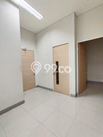 PRIME LOCATION! Kantor di Kebayoran Baru, Luas 2884m², Kawasan Komersial, Lokasi Strategis PRIME LOCATION! Kantor di Kebayoran Baru, Luas 2884m², Kawasan Komersial, Lokasi Strategis