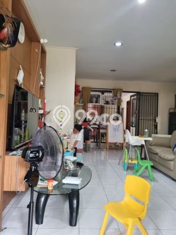 Rumah Luxury Modern Tanpa Renovasi di BSD Foresta Tangerang Rumah Luxury Modern Tanpa Renovasi di BSD Foresta Tangerang