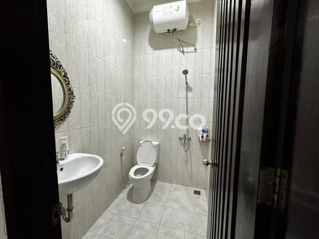 Rumah Elit Modern Tanpa Renovasi di BSD City Tangerang Rumah Elit Modern Tanpa Renovasi di BSD City Tangerang