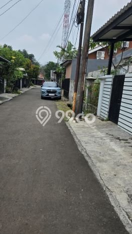 Rumah Modern 4 KT di BSD Tangerang Rumah Modern 4 KT di BSD Tangerang
