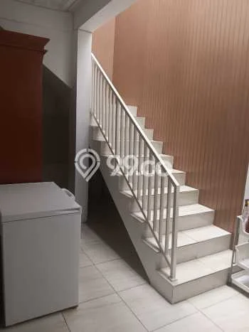 Jual Rumah Bagus Siap Huni LB 180m2 di Karawaci, Tangerang Jual Rumah Bagus Siap Huni LB 180m2 di Karawaci, Tangerang