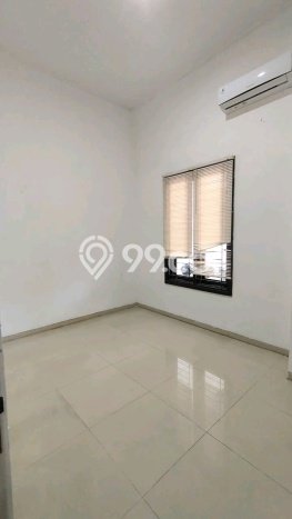 Sewa Rumah Murah di Mulyosari Surabaya Punya 3 KT Sewa Rumah Murah di Mulyosari Surabaya Punya 3 KT