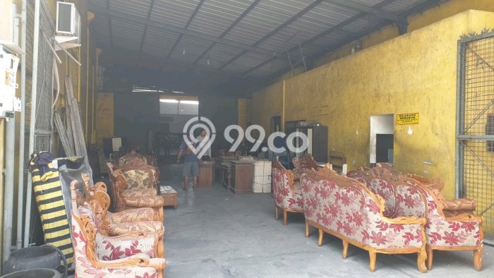 PROSPEK BAGUS! Gudang di Kenjeran, Luas 2500m2m², Kawasan Bisnis PROSPEK BAGUS! Gudang di Kenjeran, Luas 2500m2m², Kawasan Bisnis