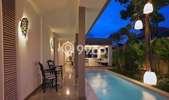 Jual Hotel Kawasan , Luas 350m2m², Area Komersial Jual Hotel Kawasan , Luas 350m2m², Area Komersial