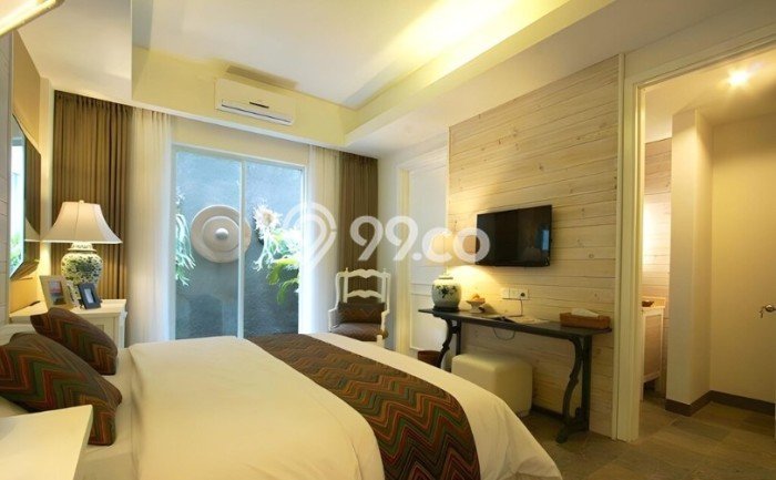 Jual Hotel Kawasan , Luas 350m2m², Area Komersial Jual Hotel Kawasan , Luas 350m2m², Area Komersial