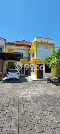 Rumah Modern 3 Kamar LT 143m2 di Gatot Subroto Rumah Modern 3 Kamar LT 143m2 di Gatot Subroto