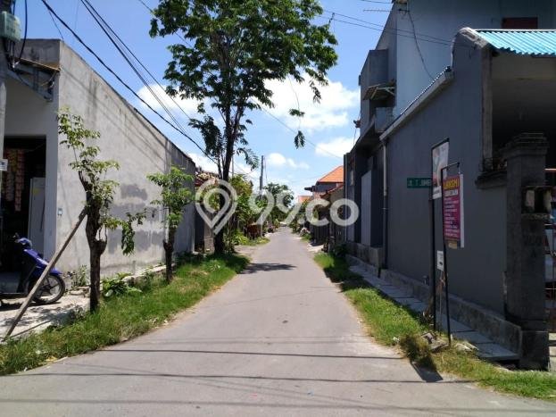 Tanah Area Berkembang Kawasan Jimbaran, Luas 200m², Kawasan Nyaman, Dekat Jimbaran, Badung, Badung Tanah Area Berkembang Kawasan Jimbaran, Luas 200m², Kawasan Nyaman, Dekat Jimbaran, Badung, Badung