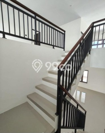Rumah Luxury Modern Siap Huni di Mumbul Badung Rumah Luxury Modern Siap Huni di Mumbul Badung