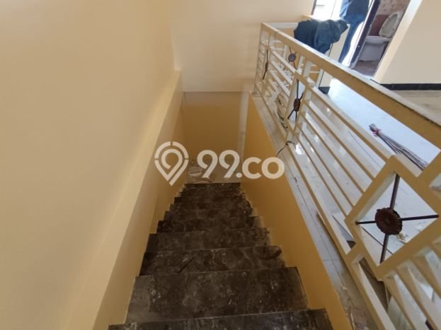 Ruko Disewakan di Renon, Luas 200m², Lingkungan Bisnis Ruko Disewakan di Renon, Luas 200m², Lingkungan Bisnis