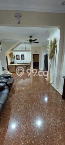 BEST CHOICE! Rumah di Kerobokan, 4 KT, Akses Mall, Luas 200m² Bangunan 225m² BEST CHOICE! Rumah di Kerobokan, 4 KT, Akses Mall, Luas 200m² Bangunan 225m²