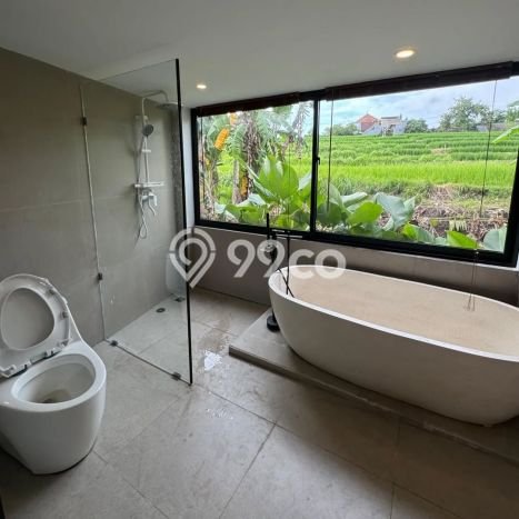 PENAWARAN TERBATAS! Rumah Berkualitas di Canggu, Luas 100m² Bangunan 120m² PENAWARAN TERBATAS! Rumah Berkualitas di Canggu, Luas 100m² Bangunan 120m²