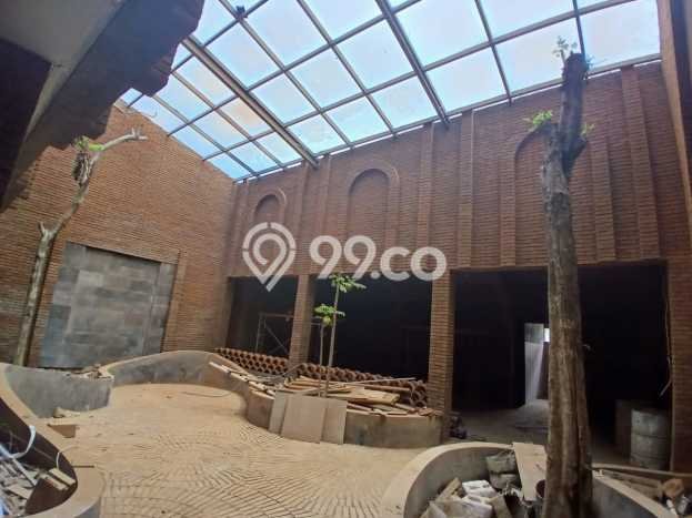Disewakan Ruko Kawasan Seminyak, Luas 620m2m², Sentra Bisnis Disewakan Ruko Kawasan Seminyak, Luas 620m2m², Sentra Bisnis