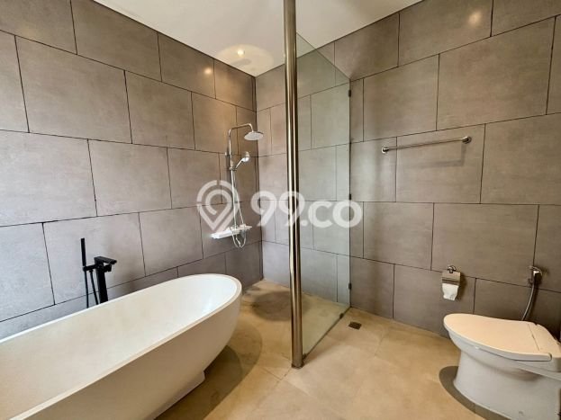 DIJUAL! Vila Kawasan , Luas 140m2m², Posisi Strategis DIJUAL! Vila Kawasan , Luas 140m2m², Posisi Strategis