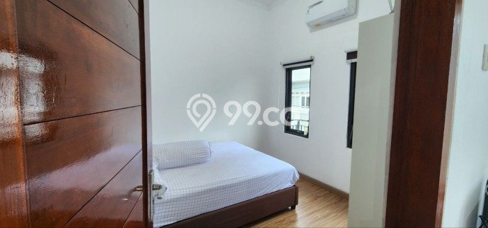 Disewakan! Rumah 3 Kamar Tidur &
2 Kamar Mandi di Pedungan, Denpasar Disewakan! Rumah 3 Kamar Tidur &
2 Kamar Mandi di Pedungan, Denpasar