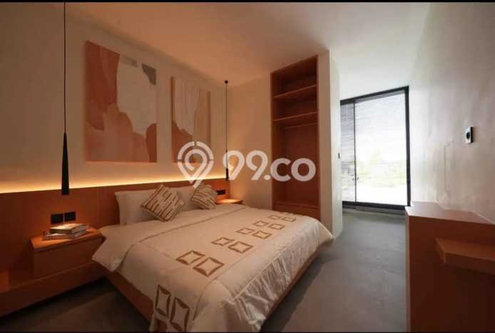 LOKASI TERBAIK! Vila di Jimbaran, Dimensi 200m², Kawasan Asri dan aman LOKASI TERBAIK! Vila di Jimbaran, Dimensi 200m², Kawasan Asri dan aman