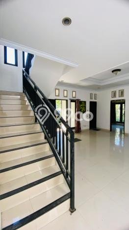 HARGA TERBAIK! Rumah di , 5 KT, Lingkungan Asri, Luas 250m2m² Bangunan 200m2m² HARGA TERBAIK! Rumah di , 5 KT, Lingkungan Asri, Luas 250m2m² Bangunan 200m2m²