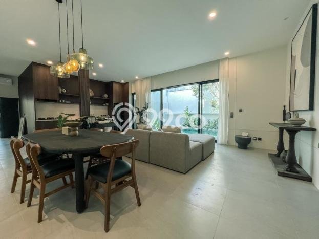 FOR SALE! Vila di , Luas 196m2m², Lokasi Strategis FOR SALE! Vila di , Luas 196m2m², Lokasi Strategis