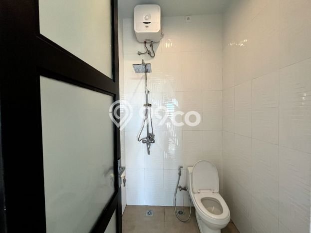 Rumah di Tanah Lot, Dekat Tol, 4 KM, Luas 300m² LB 180m² Rumah di Tanah Lot, Dekat Tol, 4 KM, Luas 300m² LB 180m²