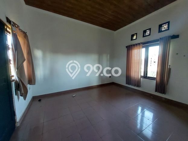 Rumah kawasan Renon, Akses ke Fasilitas, 5 KT, Luas 300m² Bangunan 200m² Rumah kawasan Renon, Akses ke Fasilitas, 5 KT, Luas 300m² Bangunan 200m²
