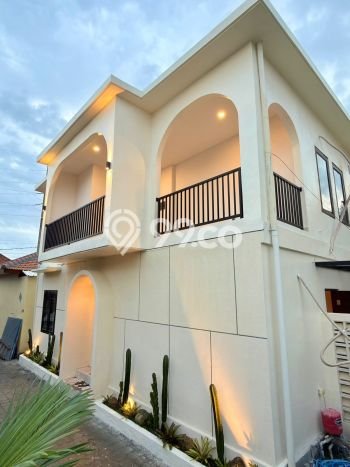 Disewakan! Rumah 3 Kamar Tidur &
3 Kamar Mandi di Sanur, Denpasar Disewakan! Rumah 3 Kamar Tidur &
3 Kamar Mandi di Sanur, Denpasar