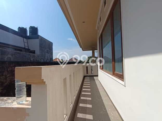 PENAWARAN EKSKLUSIF! Rumah di Gatot Subroto, 5 KT, Lingkungan Elite, LT 500m² LB 600m² PENAWARAN EKSKLUSIF! Rumah di Gatot Subroto, 5 KT, Lingkungan Elite, LT 500m² LB 600m²