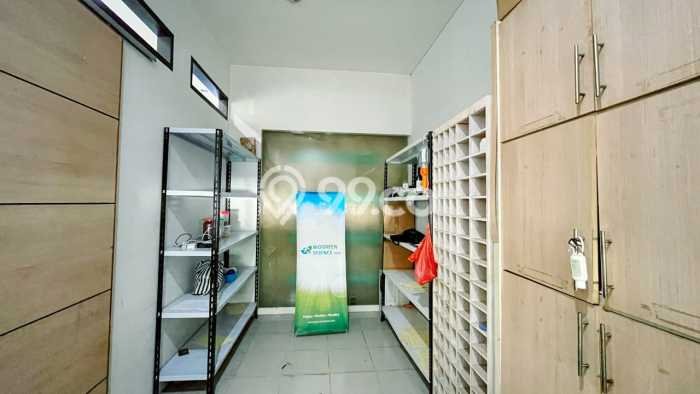 Paling Diincar! Ruko Dijual di Renon Harga Kompetitif Paling Diincar! Ruko Dijual di Renon Harga Kompetitif