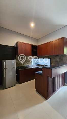 Rumah Tenang di Kerobokan, 3 KM, Luas 150m² Bangunan 150m² Rumah Tenang di Kerobokan, 3 KM, Luas 150m² Bangunan 150m²
