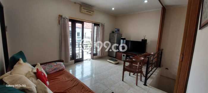 Rumah Modern 3 Kamar LT 143m2 di Gatot Subroto Rumah Modern 3 Kamar LT 143m2 di Gatot Subroto