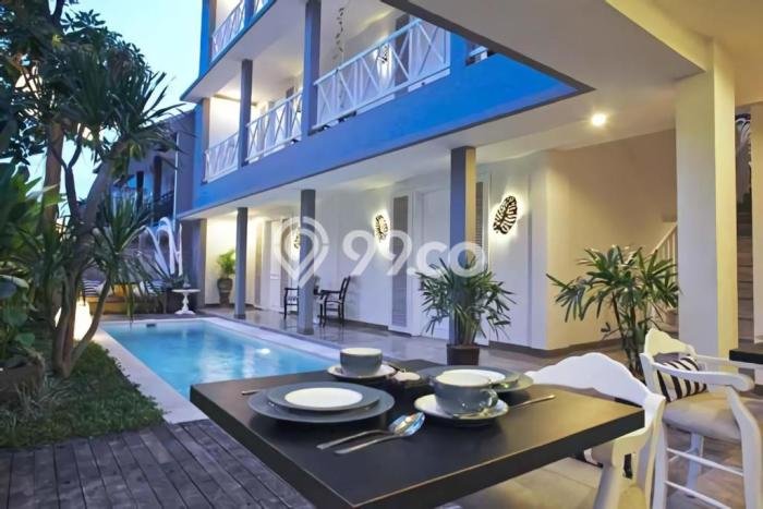 Jual Hotel Kawasan , Luas 350m2m², Area Komersial Jual Hotel Kawasan , Luas 350m2m², Area Komersial