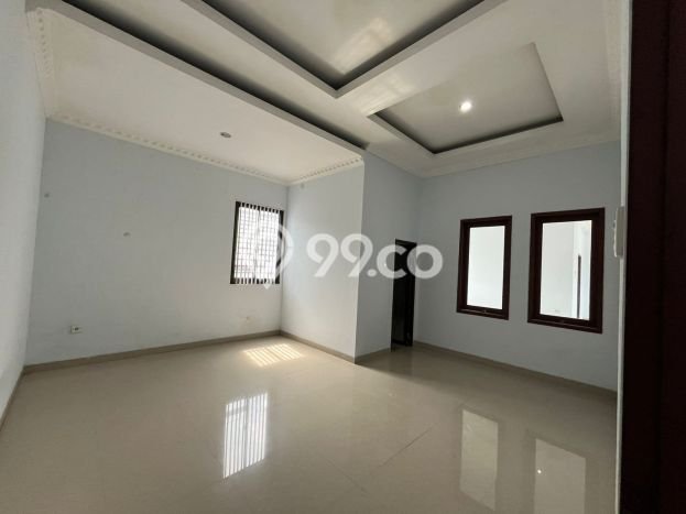 Disewakan Ruko di Kawasan Ramai Sesetan Luas 420m2 Disewakan Ruko di Kawasan Ramai Sesetan Luas 420m2