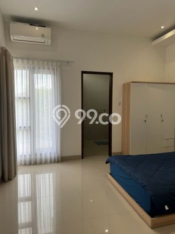 Disewakan! Rumah 3 Kamar Tidur &
3 Kamar Mandi di Renon, Denpasar Disewakan! Rumah 3 Kamar Tidur &
3 Kamar Mandi di Renon, Denpasar
