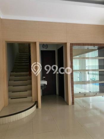 Rumah Mewah Dijual LT 626m2 di Gajah Mungkur, Semarang Rumah Mewah Dijual LT 626m2 di Gajah Mungkur, Semarang